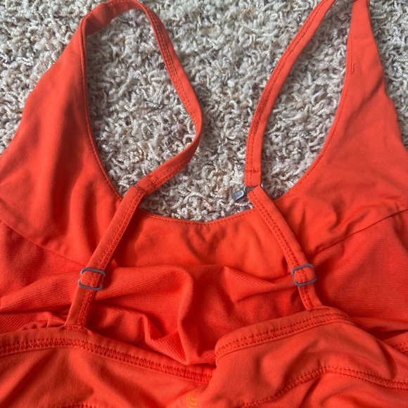 Lolë Vtg Tank / Racer Top Womens Medium Orange Built In Bra - Picture 10 of 12